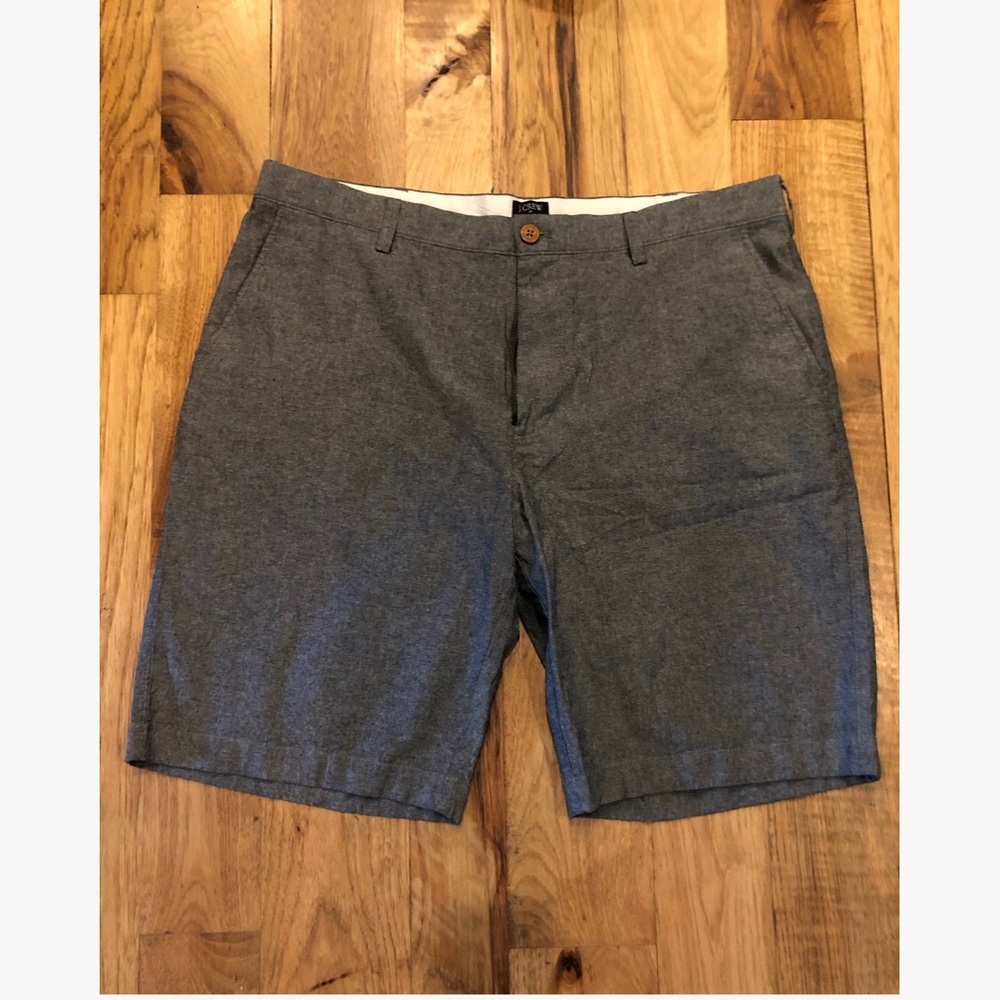 J. Crew 10.5” Short 40w Heather Gray